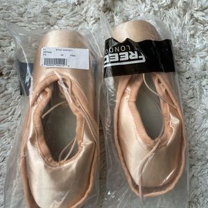 SOLD Freed deep vamp wing blocks in 3 1/2 XX heart maker